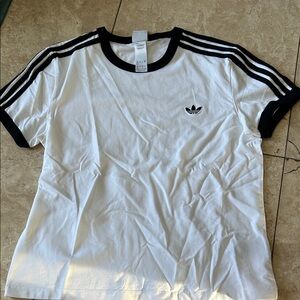 NWOT Adidas classic women’s tee